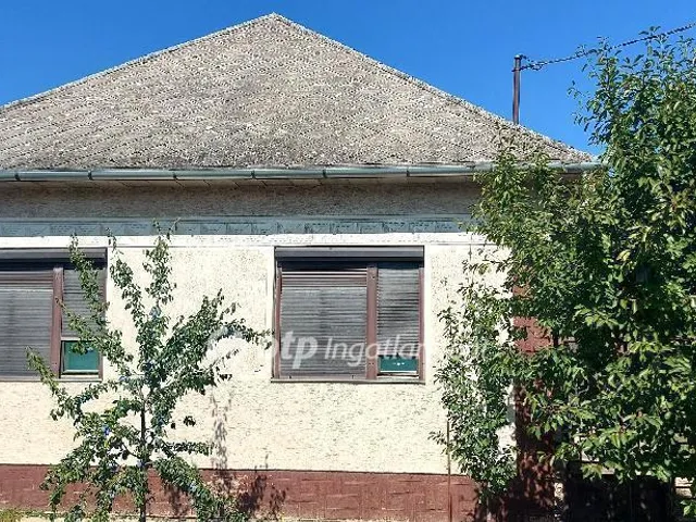 Eladó ház Kunszentmárton 95 nm