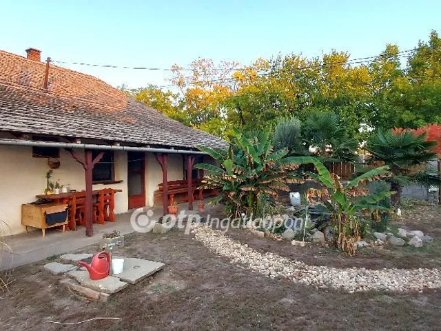 Eladó ház Kunszentmárton 73 nm