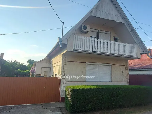 Eladó ház Kunszentmárton 105 nm