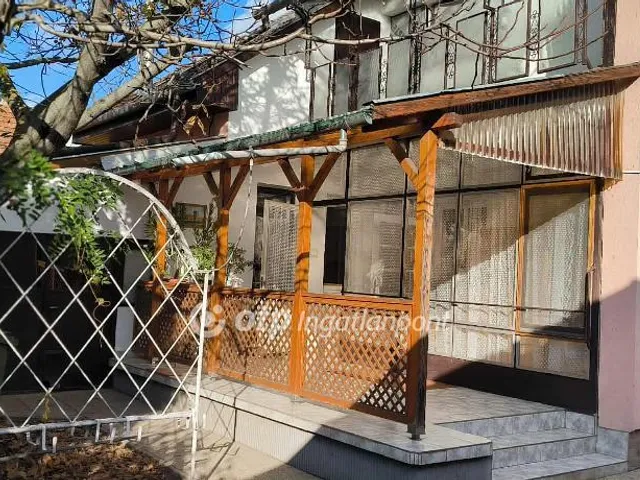 Eladó ház Gyula, Nagyrománváros 137 nm