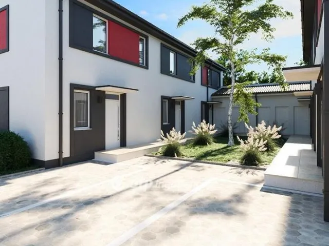 Eladó lakás Cegléd 62 nm