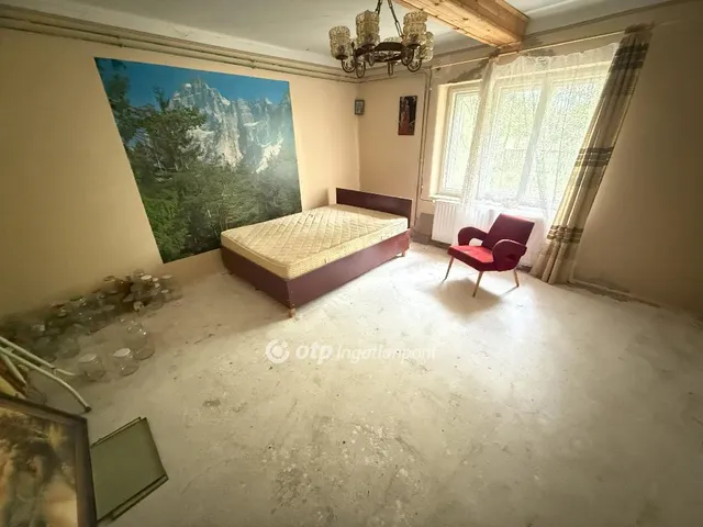 Eladó mezőgazdasági ingatlan Jászkarajenő 88 nm