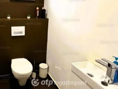 Eladó ház Cegléd 160 nm