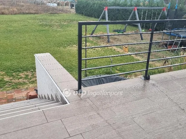 Eladó ház Táborfalva 92 nm