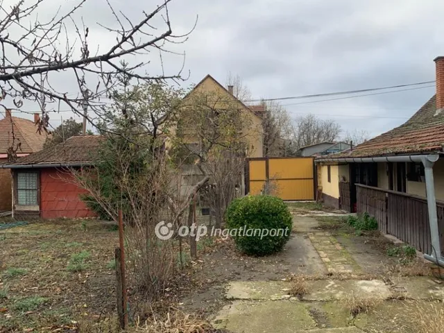 Eladó ház Cegléd 75 nm