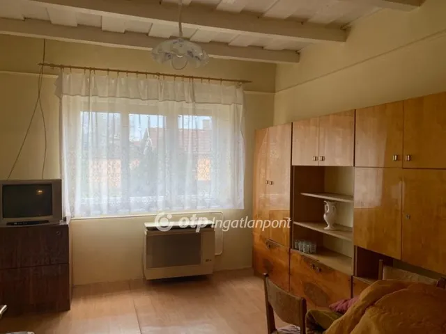 Eladó ház Cegléd 75 nm