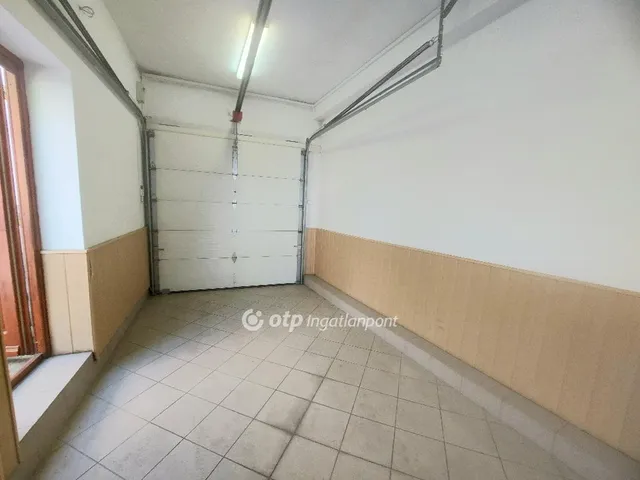 Eladó ház Kecskemét 334 nm