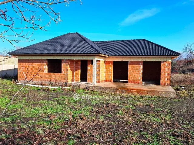 Eladó ház Békéscsaba 120 nm