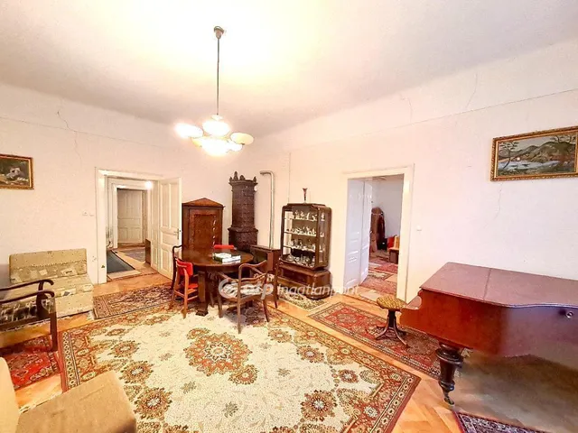 Eladó ház Kiskunfélegyháza 190 nm