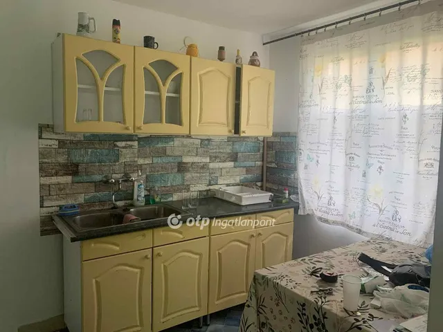 Eladó ház Csemő 46 nm