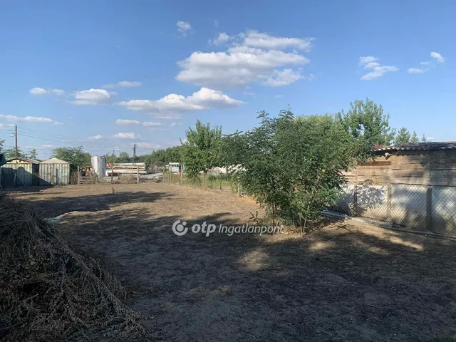 Eladó ház Csemő 46 nm