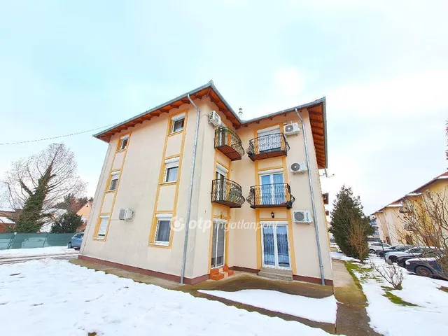 Eladó lakás Albertirsa 43 nm