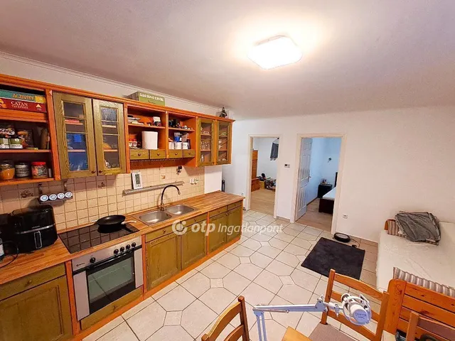 Eladó lakás Albertirsa 43 nm