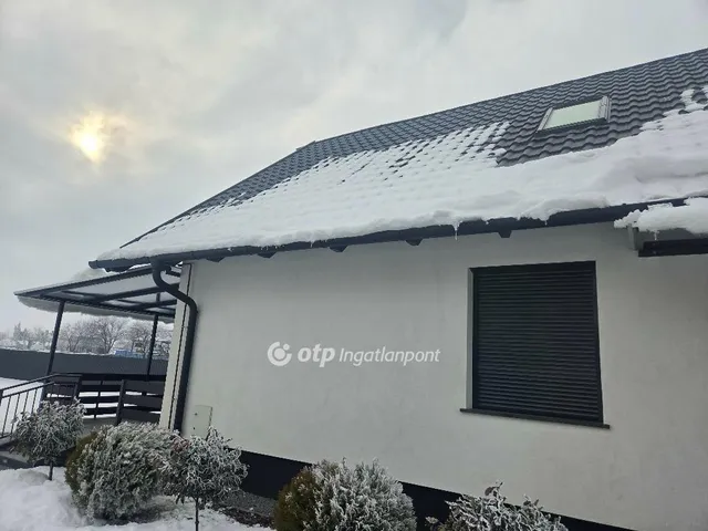 Eladó ház Abony 146 nm