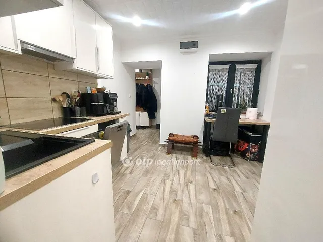 Eladó lakás Nagykőrös 76 nm