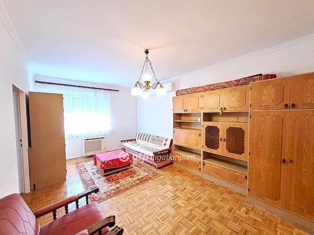 Eladó lakás Kecskemét, Műkertváros 56 nm