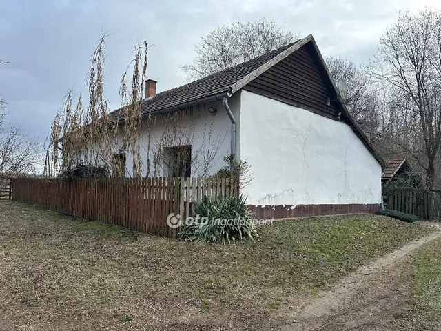Eladó mezőgazdasági ingatlan Csemő 91 nm