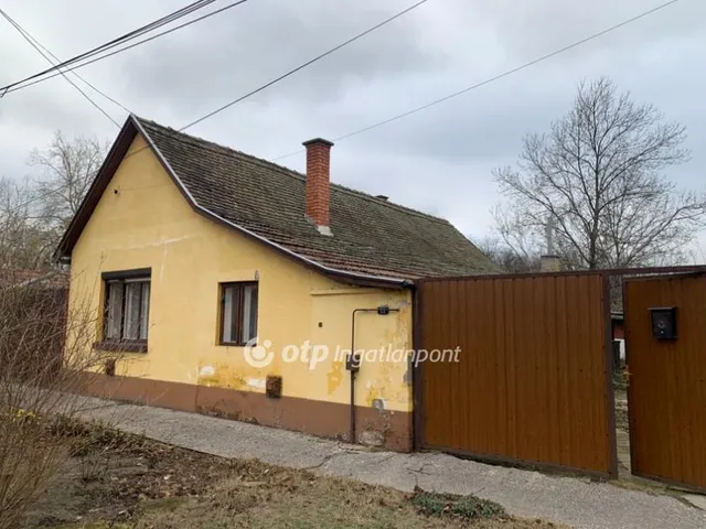 Eladó ház Cegléd 75 nm