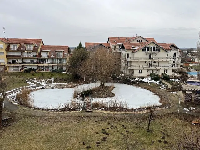 Eladó lakás Cserkeszőlő 36 nm