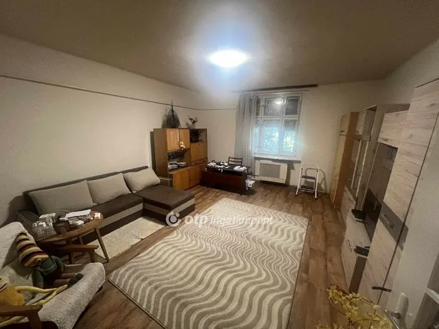 Eladó ház Kecskemét 200 nm