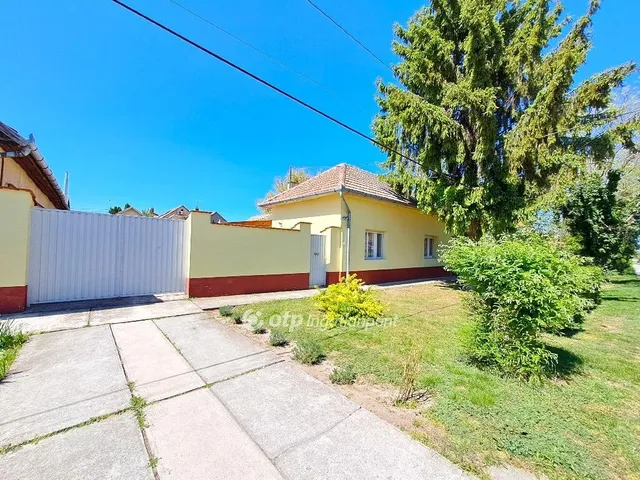 Eladó ház Nagykőrös 96 nm