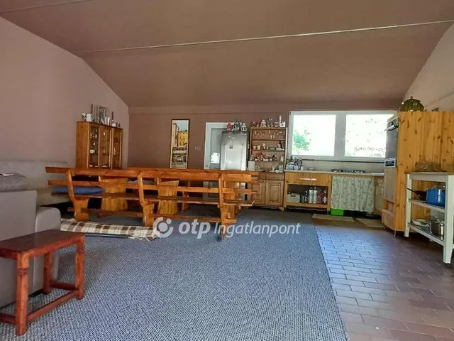 Eladó nyaraló Kiskőrös 210 nm