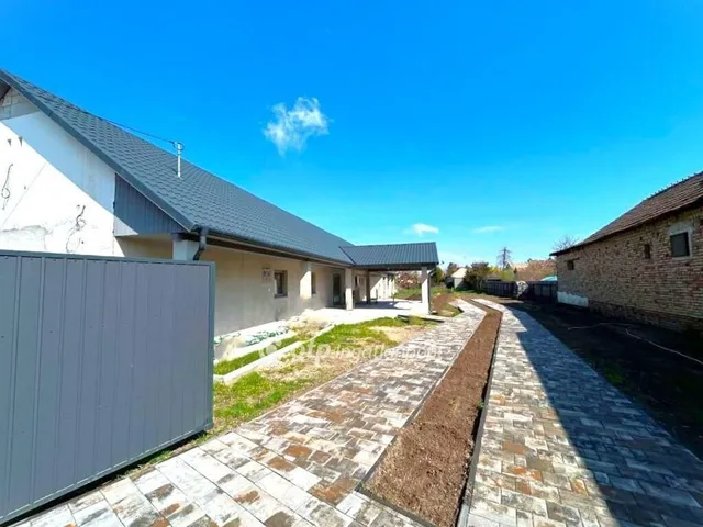 Eladó ház Nagykőrös 104 nm