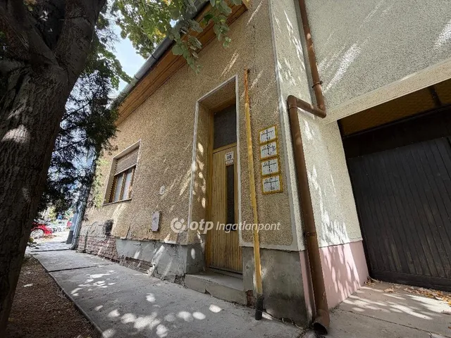 Eladó lakás Békéscsaba 149 nm