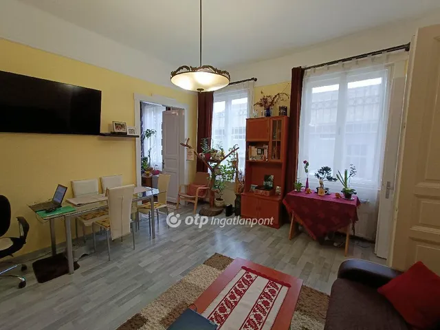 Eladó lakás Budapest XVIII. kerület, Bókaytelep 64 nm