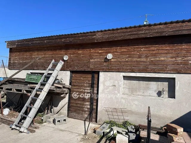 Eladó ház Délegyháza 186 nm