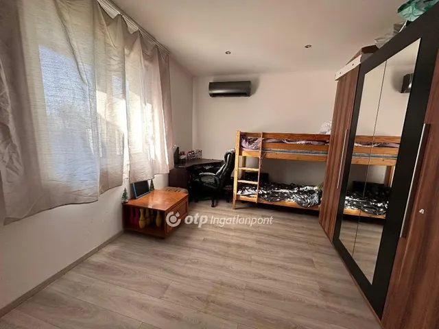 Eladó ház Délegyháza 186 nm