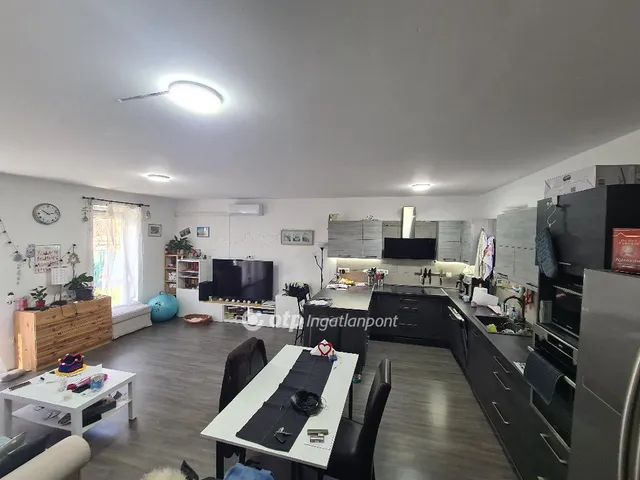 Eladó ház Budapest XVIII. kerület, Ganzkertváros 98 nm