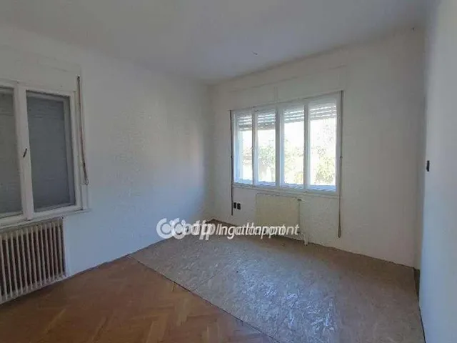 Eladó ház Budapest XIX. kerület, Kertváros 244 nm