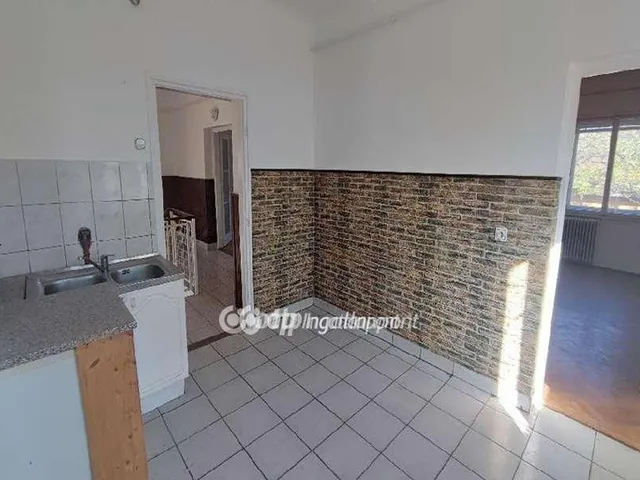 Eladó ház Budapest XIX. kerület, Kertváros 244 nm