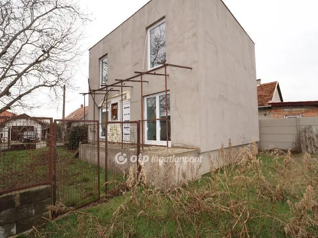 Eladó ház Szigethalom 84 nm