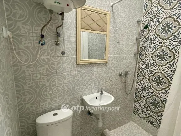 Eladó kereskedelmi és ipari ingatlan Dunaújváros 1052 nm