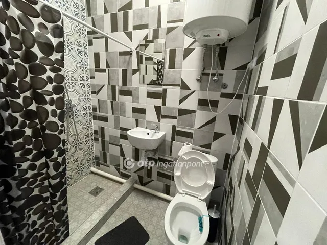 Eladó kereskedelmi és ipari ingatlan Dunaújváros 1052 nm