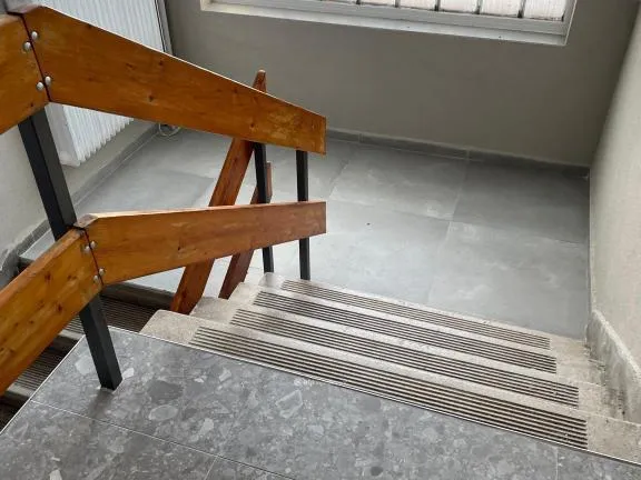 Eladó kereskedelmi és ipari ingatlan Dunaújváros 1052 nm