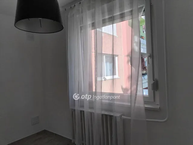Eladó lakás Budapest III. kerület 51 nm