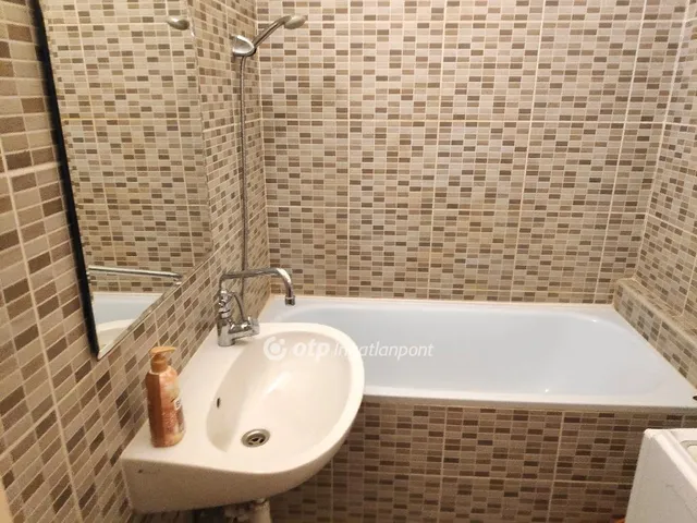 Eladó lakás Budapest VIII. kerület 64 nm
