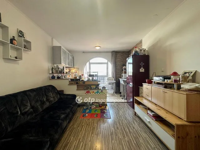 Eladó lakás Budapest VIII. kerület 62 nm