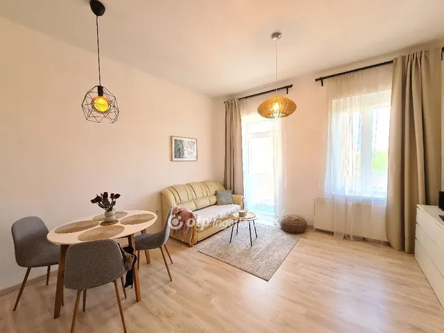 Eladó lakás Budapest VIII. kerület 52 nm