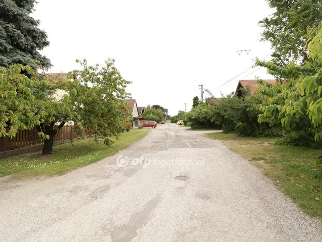 Eladó ház Dömsöd 30 nm