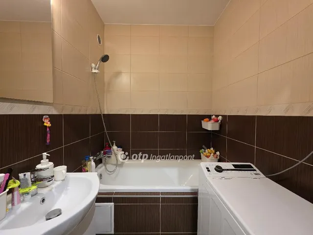 Eladó lakás Budapest X. kerület, Újhegy 68 nm