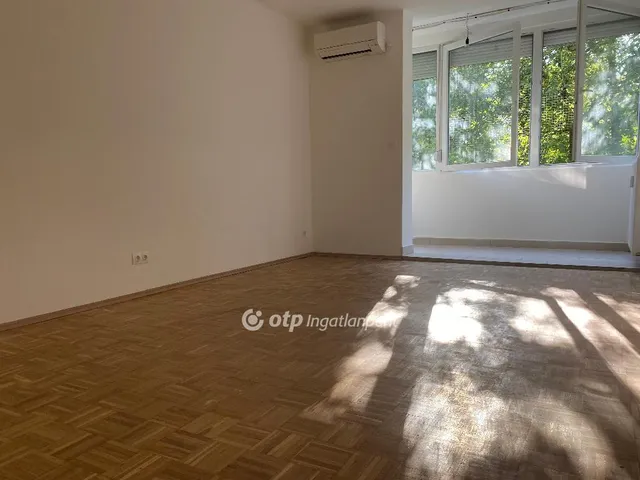 Eladó lakás Budapest IX. kerület, József Attila lakótelep 37 nm