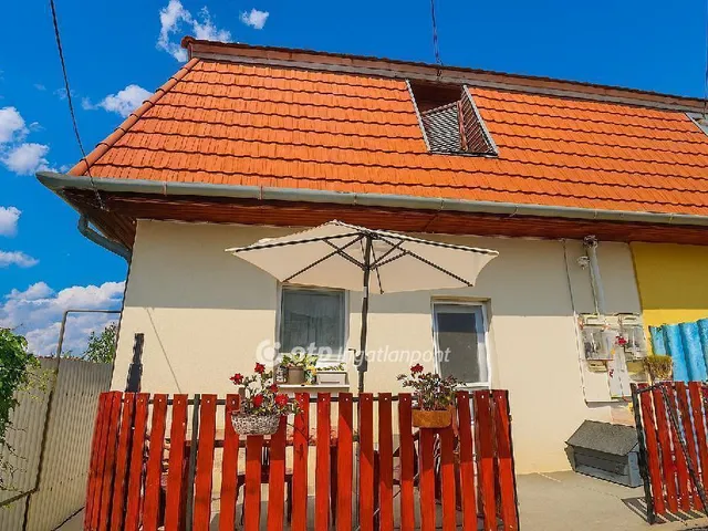 Eladó lakás Kiskunlacháza 61 nm