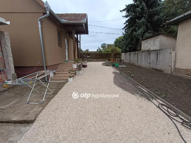 Eladó ház Dömsöd 90 nm