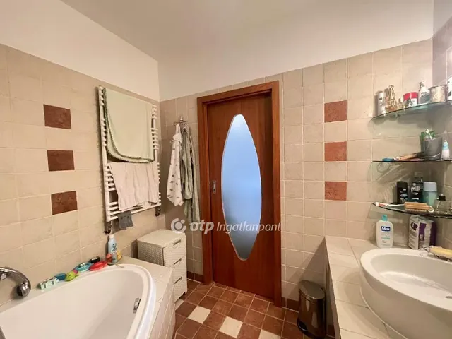 Eladó lakás Budapest IX. kerület, Belső Ferencváros 75 nm