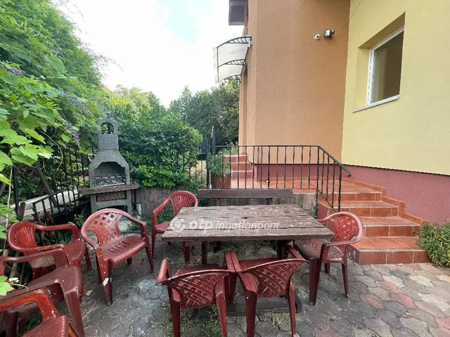 Eladó ház Budapest XXII. kerület, Budatétény 150 nm