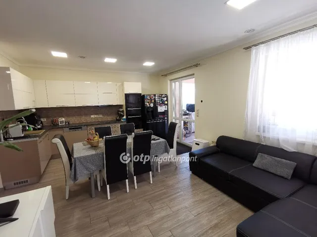 Eladó ház Szigetszentmiklós, Bucka 98 nm